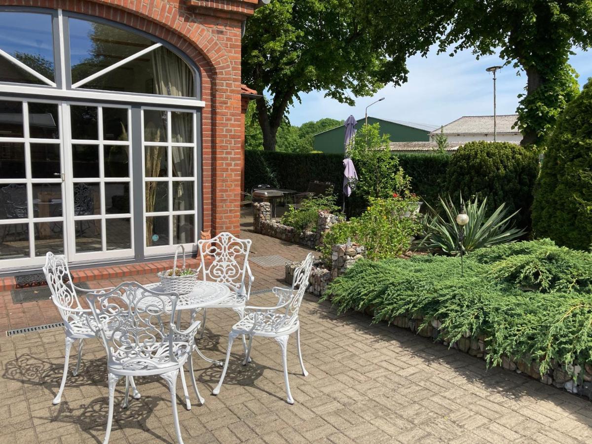 Landhausidyll Ferienwohnung Grundshagen Exterior foto